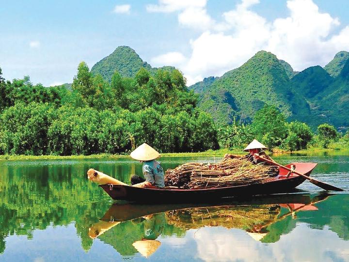Từ 3 kiểu giày